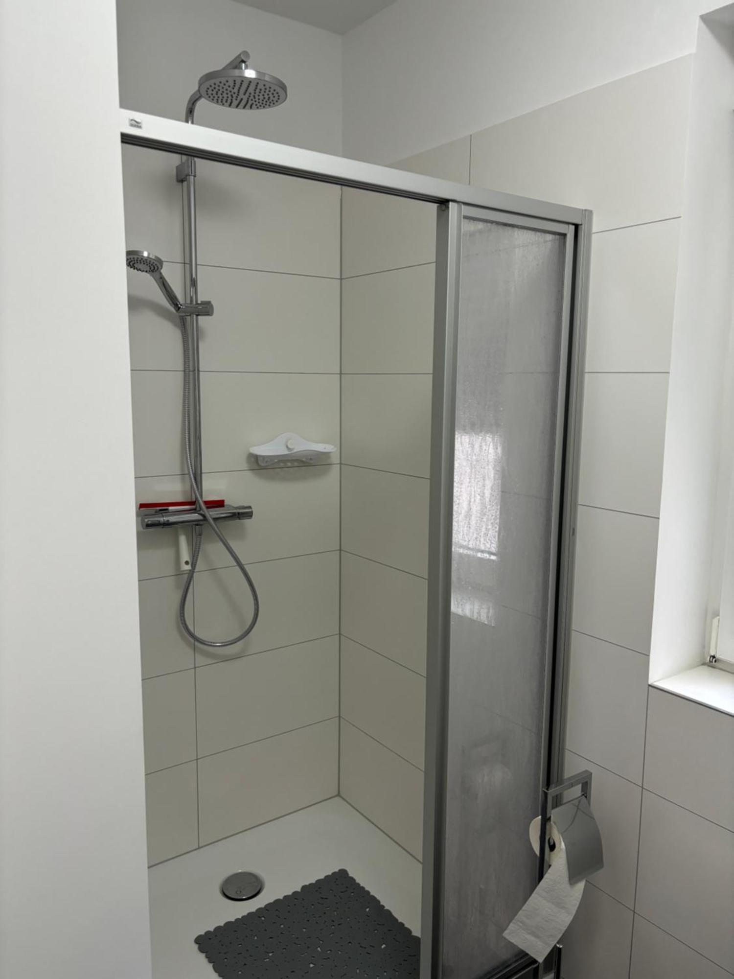 Apartment Fuer 2 Personen ヴィースバーデン エクステリア 写真